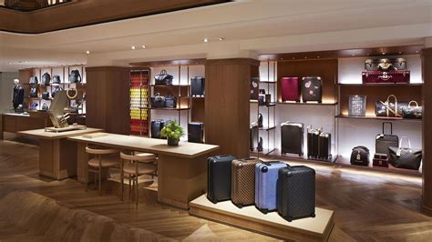 lv zurich airport|Louis Vuitton Zurich store, Switzerland.